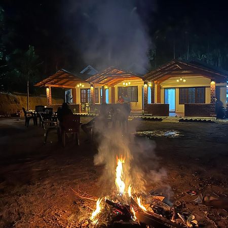 Koodige Stays Mudigere Exterior photo